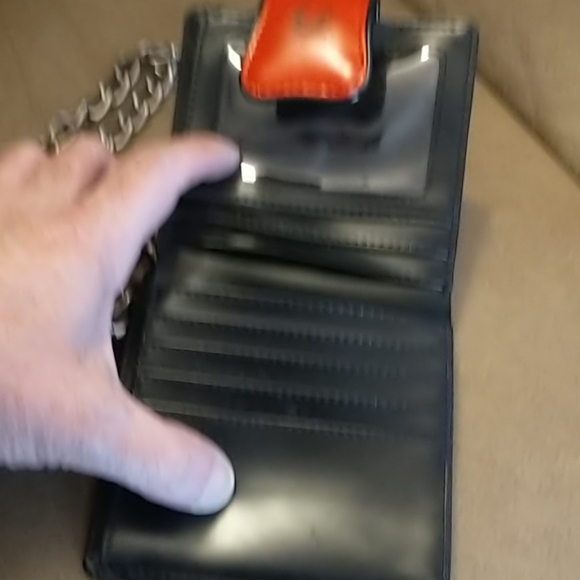 NWOT Skull and Crossbone Wallet - Picture 3 of 5